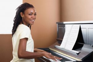 adult beginner piano lessons enhance your brain
